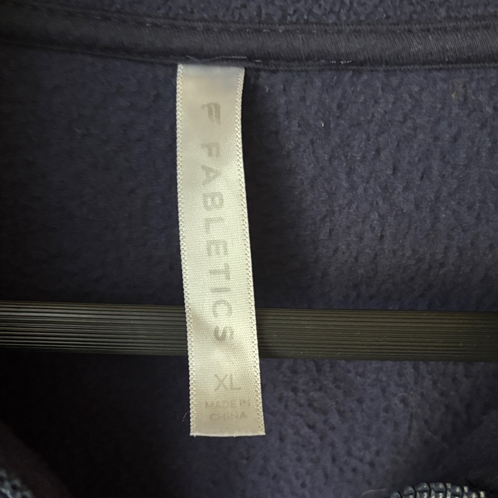 Fabletics Fleece Women's blue navy bomber fleece cardigan jacket. Size XL. - Picture 5 of 13